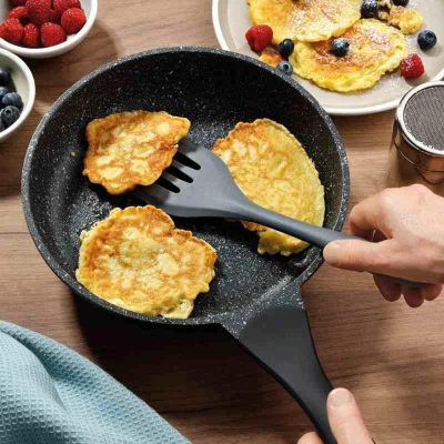 Kela Pánev s nepřilnavým povrchem STELLA NOVA 24 cm