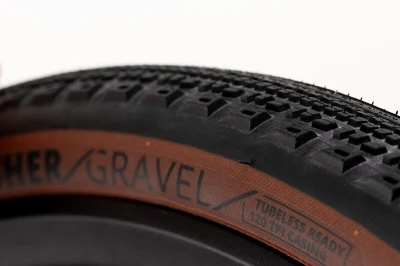 Kenda K-Series Crusher Gravel hnědý bok 700x50C 120 TPI Kevlar plášť