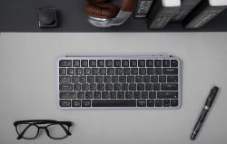 Keychron Ultra tenká bezdrátová klávesnice B1 Pro 2,4 GHz (šedá)