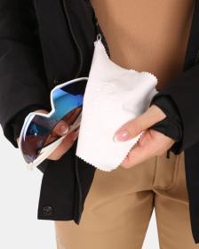 KILPI CARRIE-W Černá dámská lyžařská bunda POUZE 38 (VÝPRODEJ)