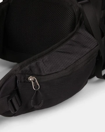 KILPI ECROW 45-U Černá unisex turistická krosna