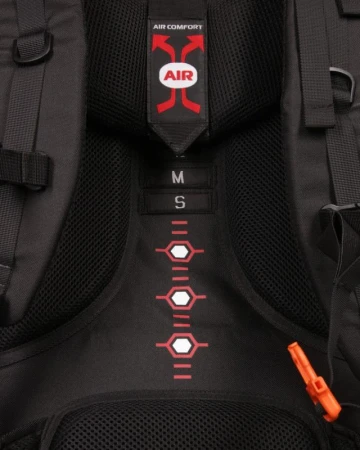 KILPI ECROW 45-U Černá unisex turistická krosna