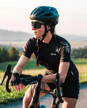KILPI MOATE-W Čierny dámsky cyklistický dres IBA 36 (VÝPREDAJ)