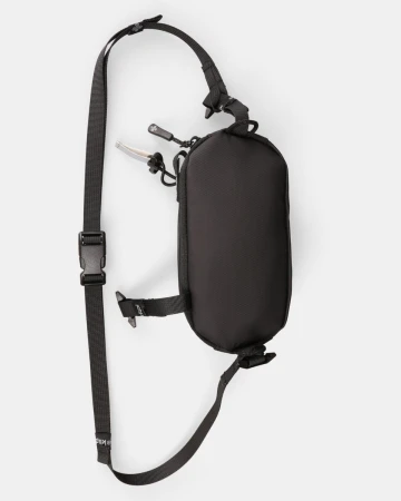 KILPI MULTIPLE-U Černá unisex ledvinka