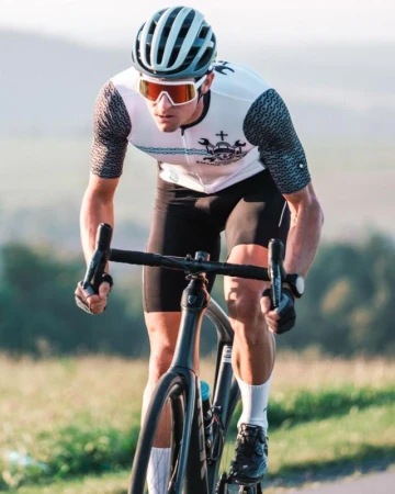 KILPI RIVAL-M Bílý cyklistický dres + KILPI PRESSURE-M Černé cyklistické šortky