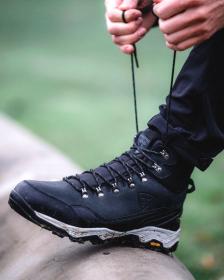 KILPI TRACKER HIGH WP-U Čierna outdoorová vysoká obuv