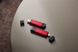 Kingston Flash SSD 2TB Dual USB-A/C Portable, Up to 1050MB/s USB 3.2 Gen 2