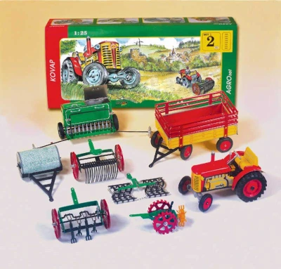 Kovap Velký zemědělský agroset 2 traktor Zetor k natažení na klíček s doplňky kov