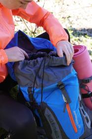 Kubisport Batoh Mountains 60 L na náročnější horskou turistiku modrý