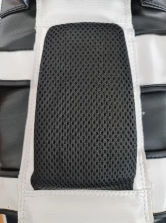 Kubisport Blok (lap) tréninkový pro bojové sporty box/kopy 35 cm UNI bílý
