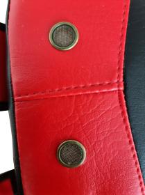 Kubisport Blok (lap) tréninkový pro bojové sporty box/kopy 35 cm UNI červený