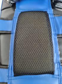 Kubisport Blok (lap) tréninkový pro bojové sporty box/kopy 35 cm UNI modrý