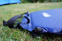 Kubisport Samonafukovací karimatka 2,5cm - modrá
