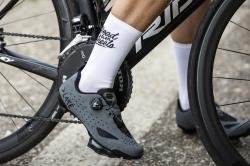 Lake CX177 matně šedá/černá cyklotretry + sleva 300,- na příslušenství