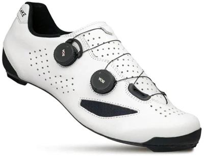 Lake CX239 Carbon bílo/černé tretry + sleva 400,- na příslušenství Lake CX239 Carbon bílo/černé tretry + sleva 400,- na příslušenství