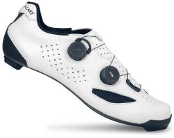 Lake CX239 Carbon bílo/černé tretry + sleva 400,- na příslušenství