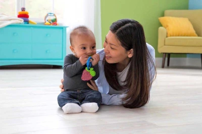 Lamaze Baby kousátko svazek ovoce 3ks plast pro miminko