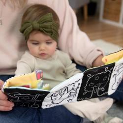 Lamaze Leporelo autobus baby rozkládací autíčko textilní pro miminko