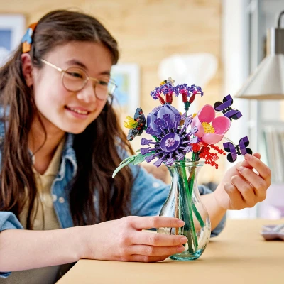 Lego BOTANICALS Kytice Olivie Rodrigo 11507 (stavebnice)