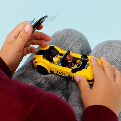 Lego CITY Auto Žlutý taxík 60487 (stavebnice)