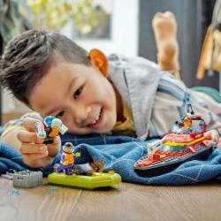 Lego CITY Hasičská záchranná loď a člun 60373 (stavebnice)
