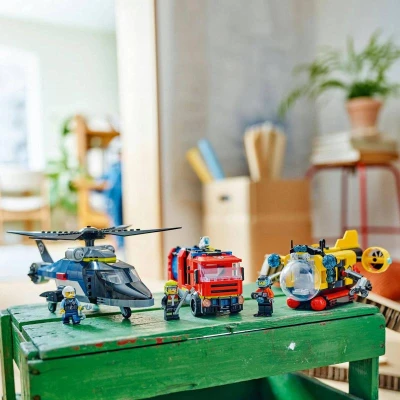 LEGO CITY Remix: Helikoptéra, hasičský vůz a ponorka 60462 (stavebnice)