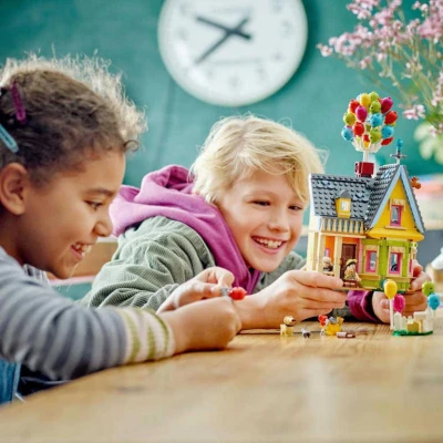 Lego DISNEY Dům z filmu Vzhůru do oblak 43217 (stavebnice)