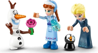 Lego DISNEY Hrad Arendelle z filmu Ledové království 43265 (stavebnice)