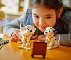 Lego DISNEY Štístko a Penny 101 Dalmatinů 43271 (stavebnice)