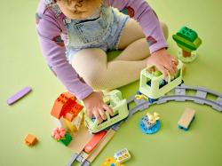 Lego DUPLO Interaktivní vláček na baterie Světlo Zvuk 10427 (stavebnice)