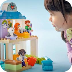 Lego DUPLO Návštěva u lékaře 10449 (stavebnice)