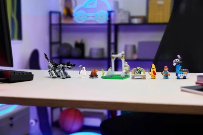 Lego FORTNITE Peely a Sparkplug a jejich tábořiště 77075 (stavebnice)