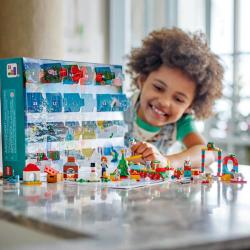 Lego FRIENDS Adventní kalendář rozkládací s herní plochou 41758