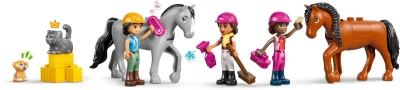 Lego FRIENDS Koňská stáj a jezdecká akademie 42688 (stavebnice)