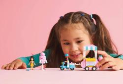 Lego FRIENDS Stánek s cukrovou vatou a skútr 42643 (stavebnice)