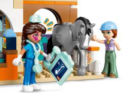 Lego FRIENDS Veterinární klinika pro koně a domácí mazlíčky 42651 (stavebnice)
