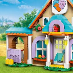Lego FRIENDS Veterinární klinika pro koně a domácí mazlíčky 42651 (stavebnice)