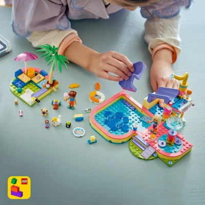 Lego FRIENDS Zábavný den v aquaparku 42676 (stavebnice)