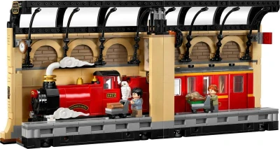 Lego HARRY POTTER Knižní zarážka: Spěšný vlak 76450 (stavebnice)