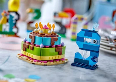 Lego ICONIC Narozeninový dort 40815 (stavebnice)