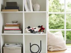 Lego ICONS Auto McLaren MP4/4 + Ayrton Senna 10330 (stavebnice)