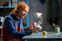 Lego IDEAS Disney Pixar Luxo Jr. 21357 (stavebnice)