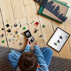 Lego MARVEL Spider-Man vs. Venomův výkonný sporťák 76309 (stavebnice)