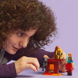 Lego MINECRAFT Lávová bitva v Netheru 21266 (stavebnice)