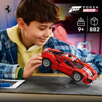 Lego TECHNIC Auto Ferrari 488 PISTA 42235 (stavebnice)