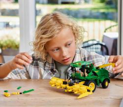 Lego TECHNIC John Deere 9700 Forage Harvester 42168 (stavebnice)