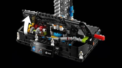 Lego TECHNIC Raketa NASA Artemis Space Launch System 42221 (stavebnice)