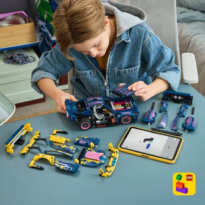 Lego TECHNIC Tuningové auto Ford Mustang GT 42236 (stavebnice)