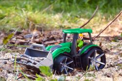 Lena TRUXX 2 auto traktor se lžící funkční set s figurkou plast v krabici