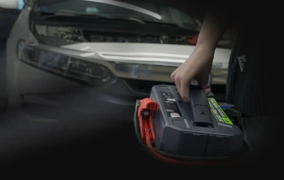 Lokithor J5000 PRO 99,84 Wh 5000 A startovací zdroj